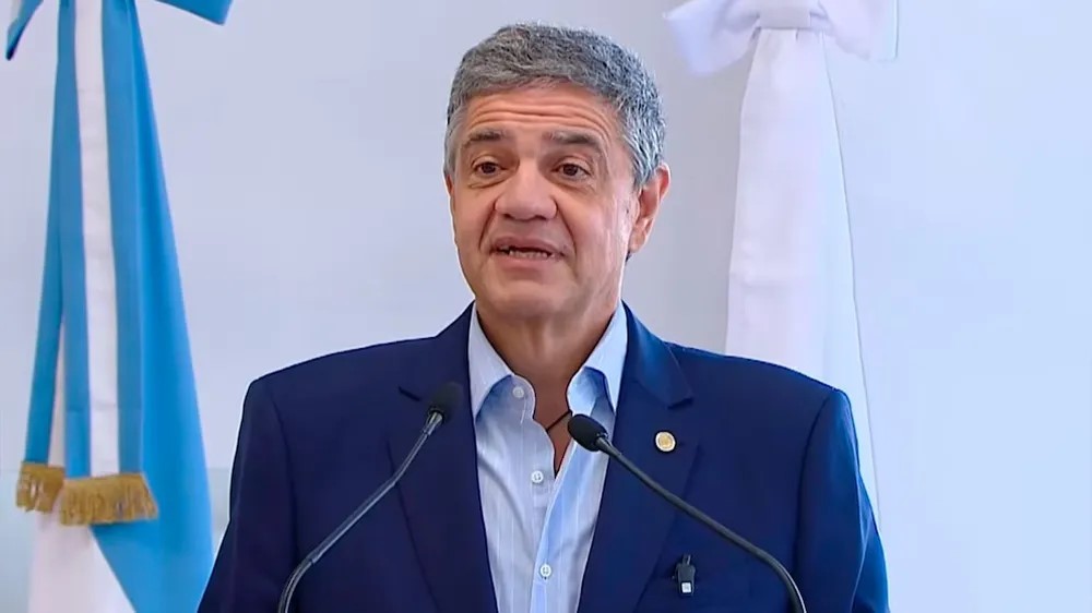 Jorge Macri eliminó los planes sociales en CABA: lanza un programa de empleo con capacitación obligatoria