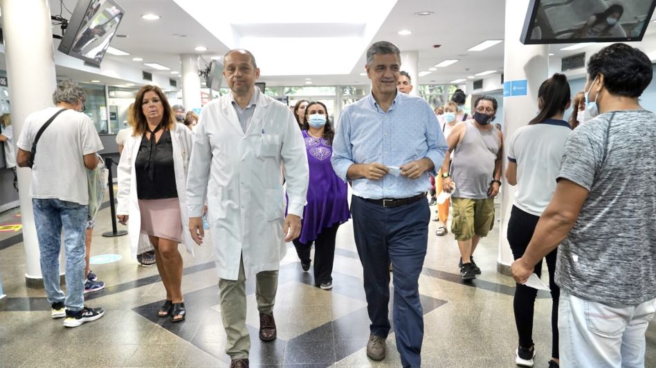 Jorge Macri firma decreto: porteños tendrán prioridad en todos los servicios públicos de CABA frente a bonaerenses y extranjeros