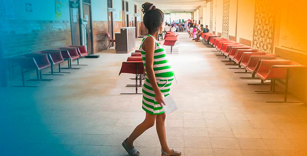 Niñas forzadas a ser madres en Perú