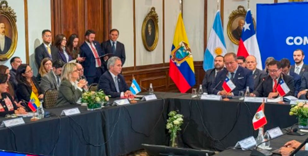 Cinco países de Sudamérica se unen contra el narco: nace el Compromiso de Santiago