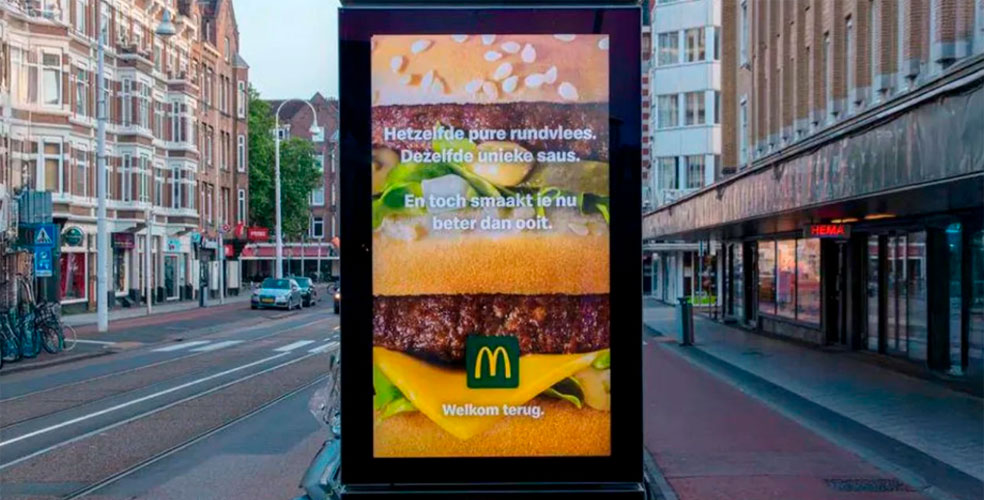 Ámsterdam prohíbe la publicidad de carne y combustibles fósiles en espacios públicos