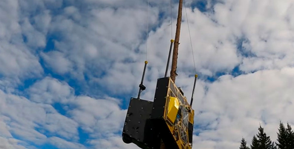 El dron que tala árboles sin tocar el suelo revoluciona la industria forestal